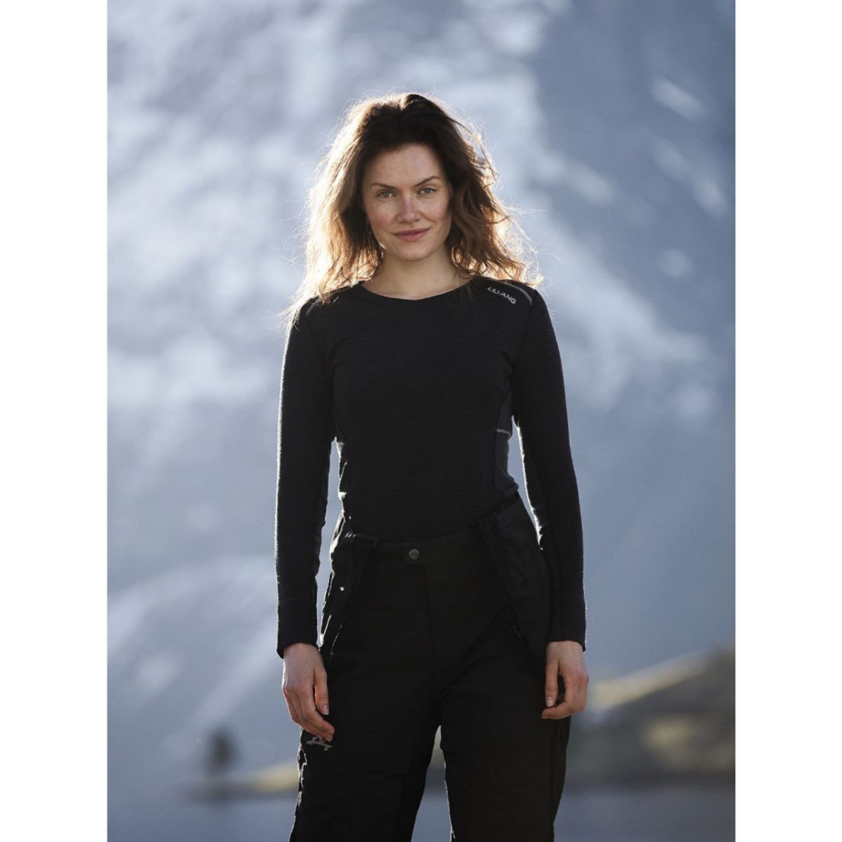 Ulvang Rav 100% Round Neck, Damen, schwarz — 2